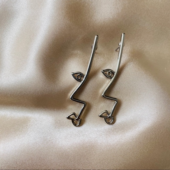 Picasso Abstract Portrait Drop Earrings - Picture 4 of 7